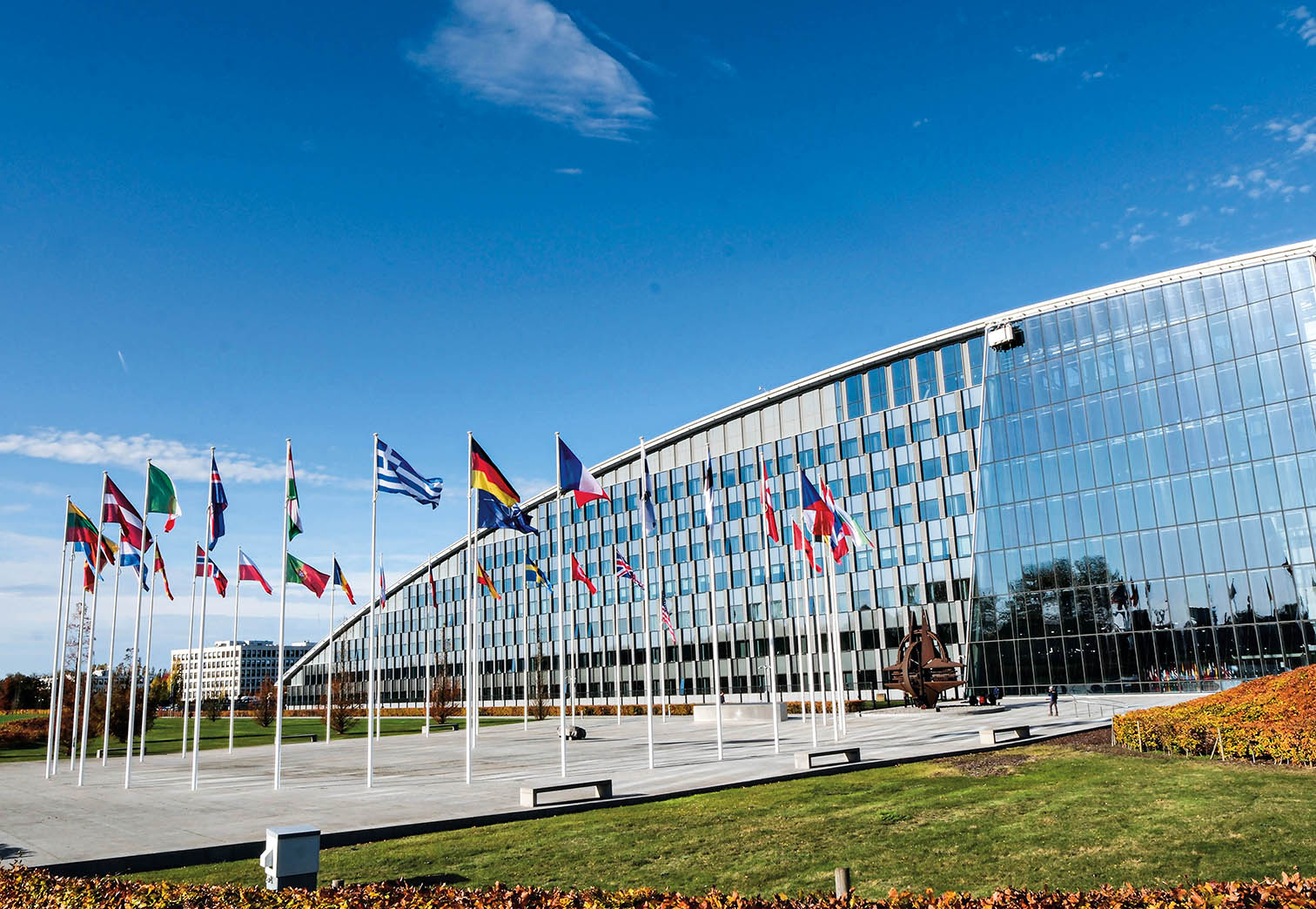 美国全球战略的重要依托