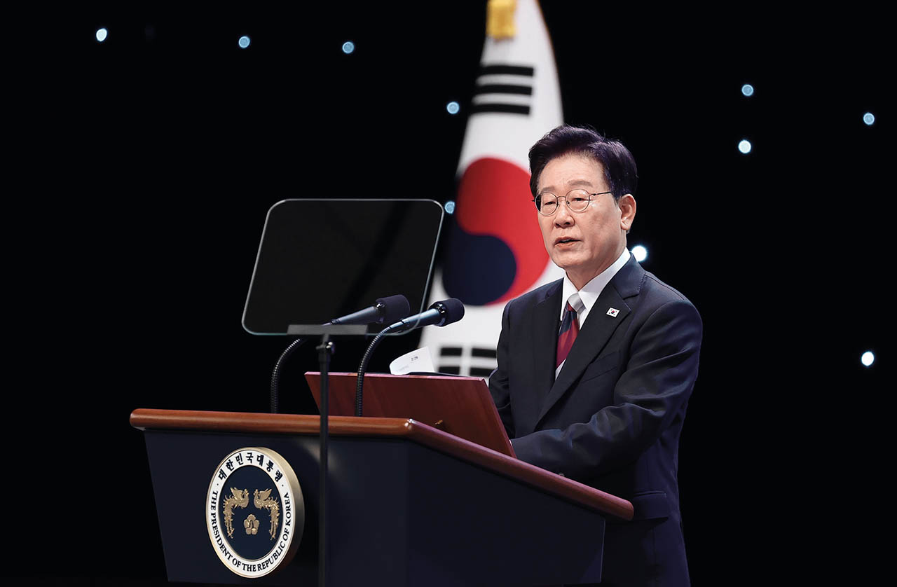 2026年8月15日，在韩国首尔世宗文化会馆，韩国总统李在明发表致辞