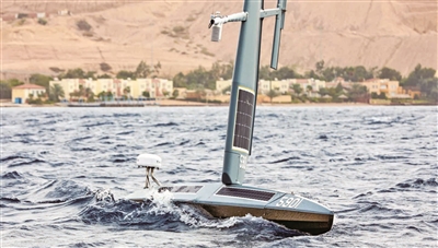 美海军测试无人帆船 可自主远程收集海洋信息据